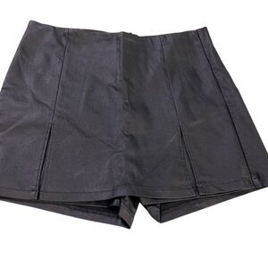 Black Faux Leather Mini Skort Zip Up Back Front Slits Women's Size XXL Trendy